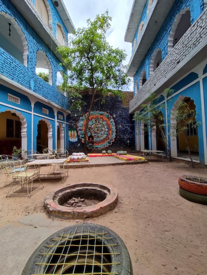 Hide-In Pushkar Hostel Екстериор снимка