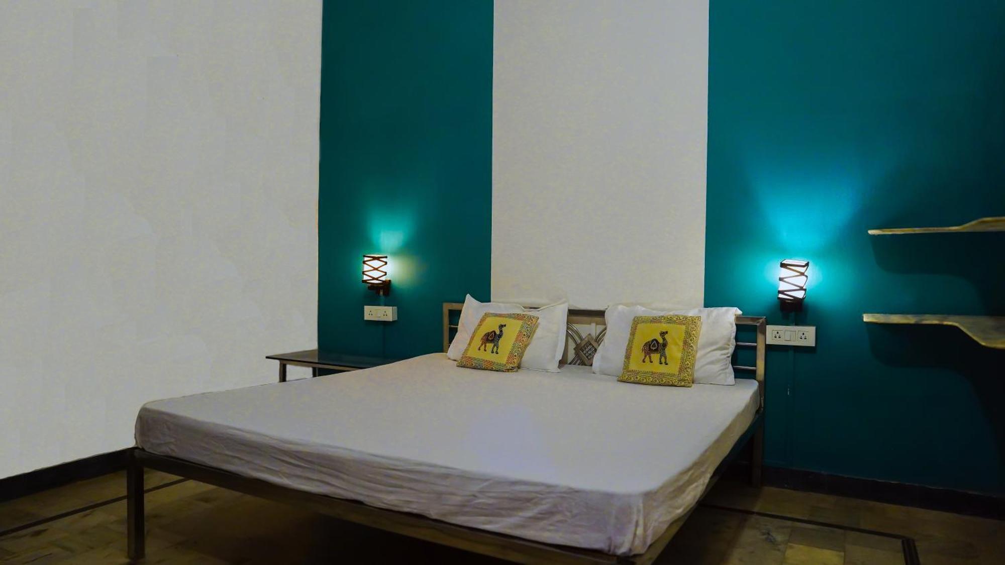 Hide-In Pushkar Hostel Екстериор снимка