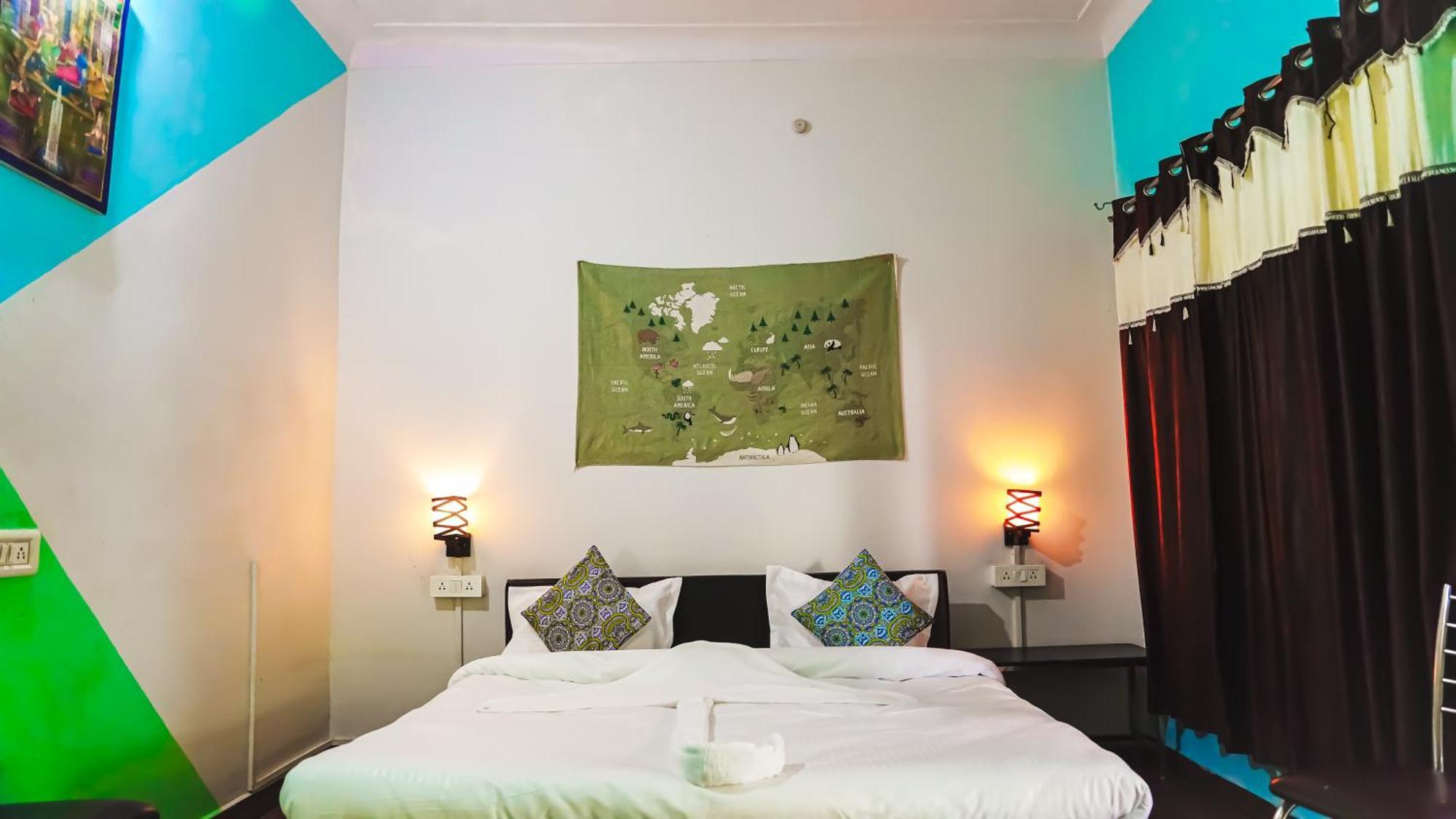 Hide-In Pushkar Hostel Екстериор снимка